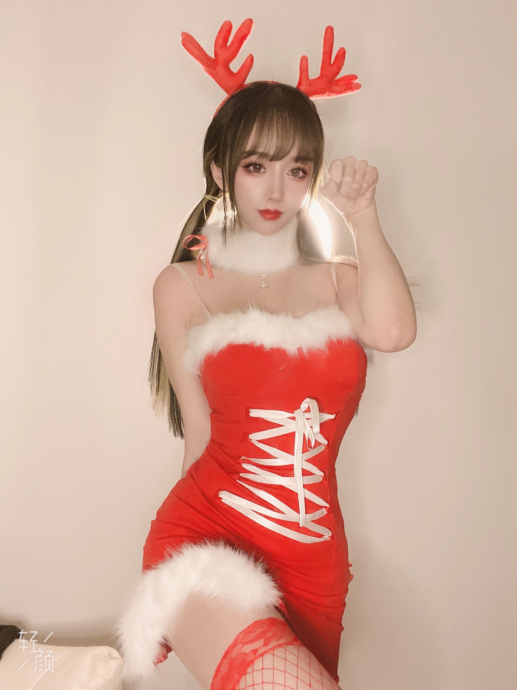 过期米线线喵 - NO.109 圣诞特辑 [39P1V]-XikXak